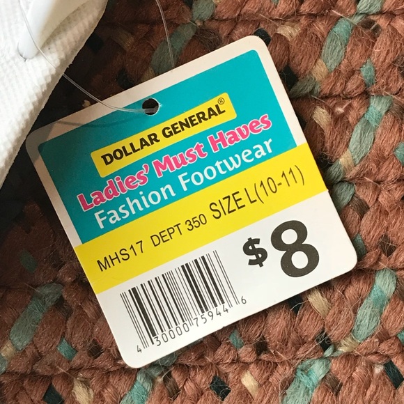 NWT, Size L 10-11, Beaded Beach/Pool Thong Sandals - Picture 2 of 8